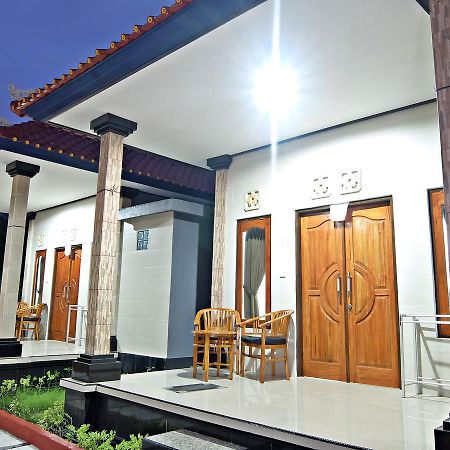 Hotel Pondok Wisata Widi à Lembongan Extérieur photo